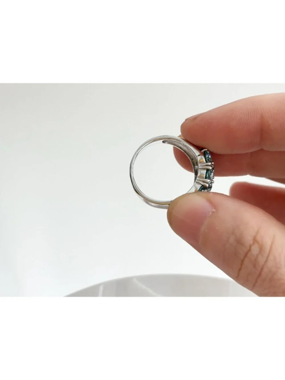 Blue Topaz Cluster Round Cut Gemstone Sterling Silver 925 Vintage Ring - sz 7.75